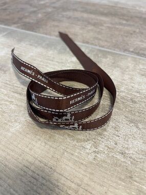 Hermès Brown and White Logo Grosgrain Ribbon